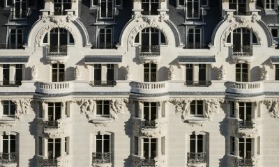 Red L. recomended public balcony freezing paris amateur