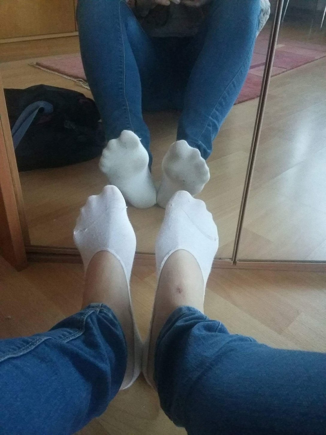Tic T. reccomend girls sock soles