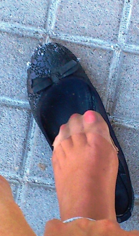 Girlfriend nylon feet