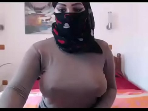 Zorro reccomend pakistani muslim hijabi teasing showing