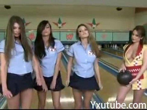 Patrol recommendet nude bowling hot girls