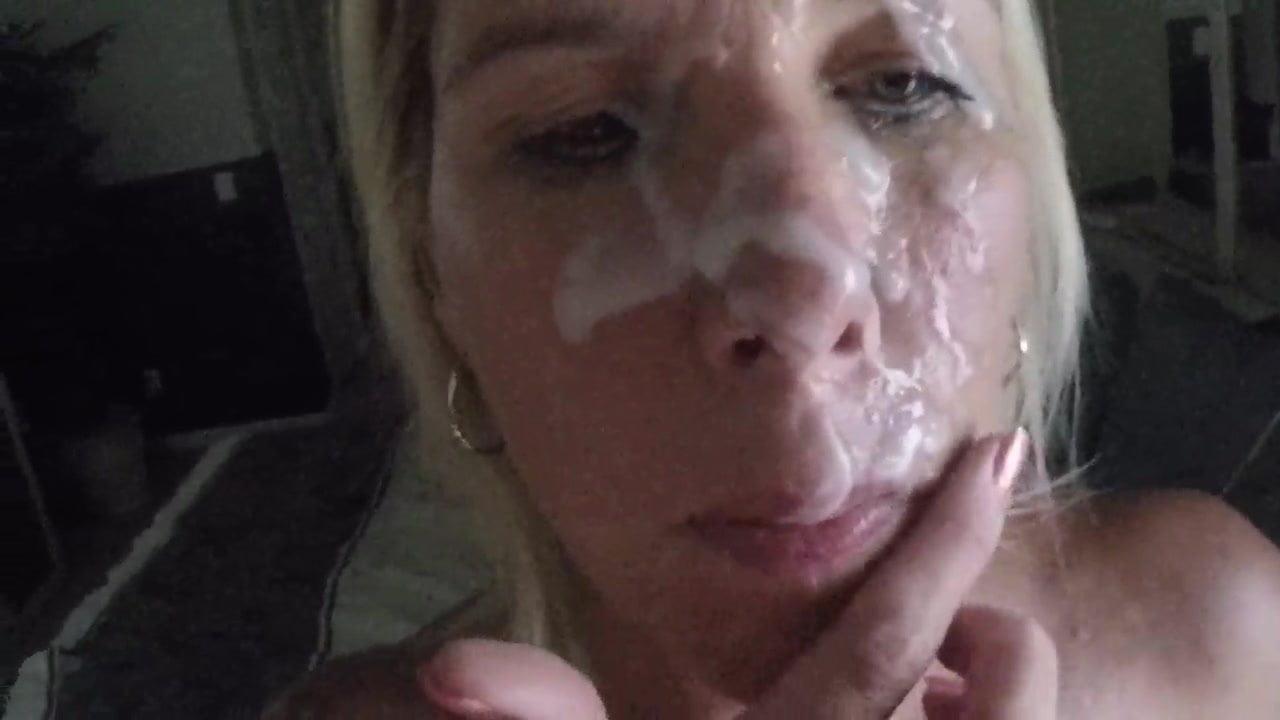best of Face with amateur swallowing blowjob