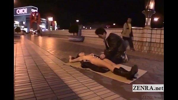 Japanese public street blowjob pics