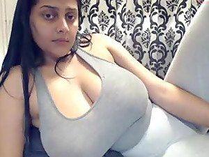 Indian teen girl take clothes