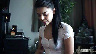 Perfect young teen with big tits does amature blowjob, mouth crempaie.