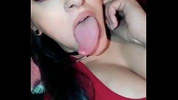 Twinkle T. reccomend long tongue thot sucking