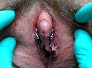 Triangle clit piercing