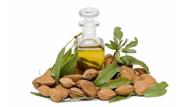 best of Oil facial care Almond