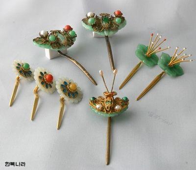 Asian hair ornaments