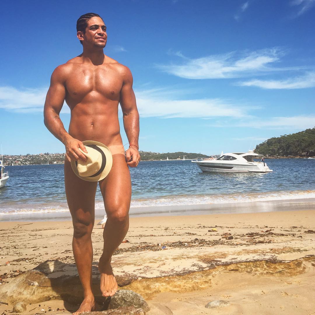 Swordtail reccomend Beach gay male nudist