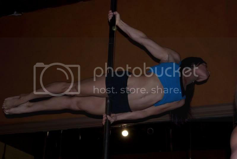 Amateur vid pole dance