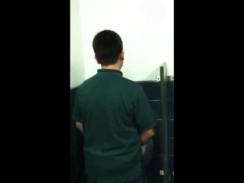 Earl reccomend In peeing urinal