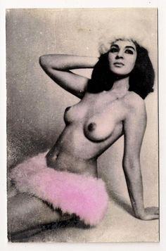 Nude art photos of mature vagina
